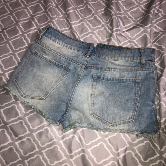 Jean shorts - Picture 3 of 3